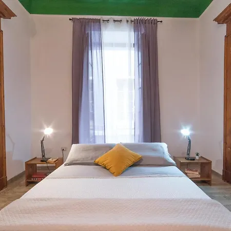 Genovesi . Intero . Wifi . Ac Apartment *